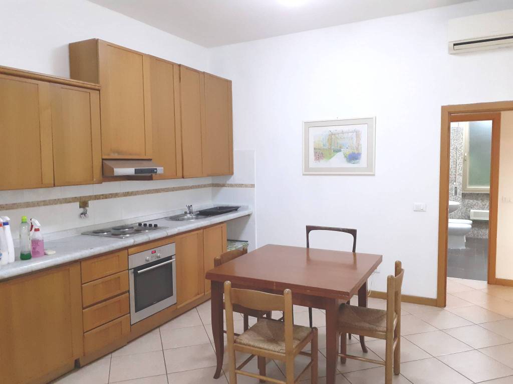 appartamento in vendita a Pistoia in zona Centro Città