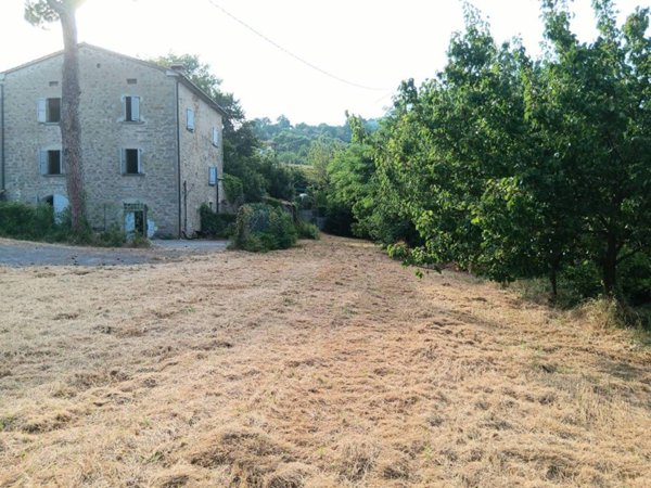 casa indipendente in vendita a Pistoia in zona San Felice