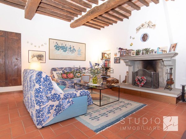 casale in vendita a Pistoia in zona Spazzavento