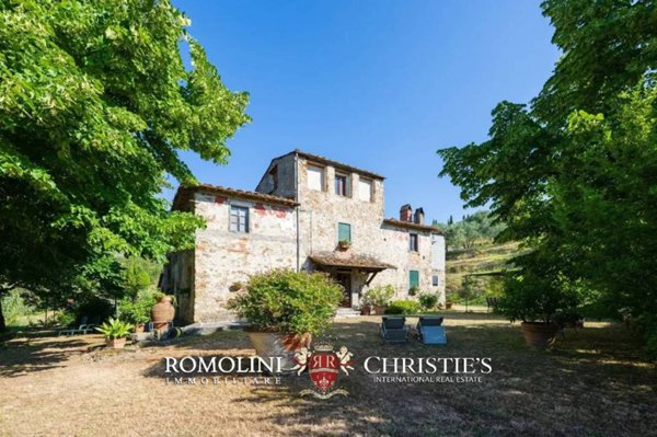 casa indipendente in vendita a Pistoia