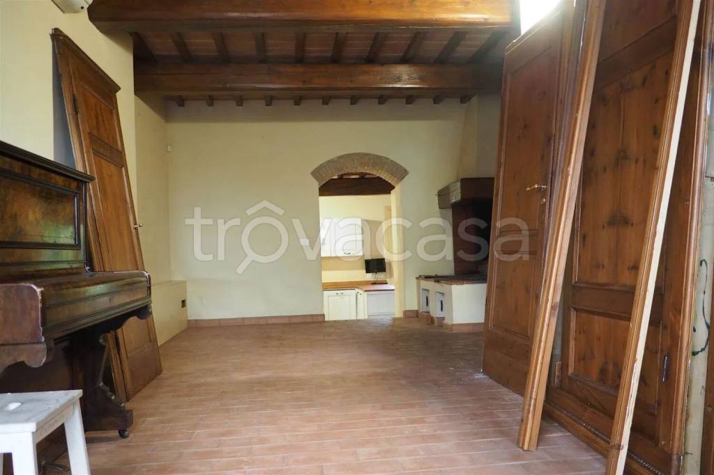 casa indipendente in vendita a Pistoia