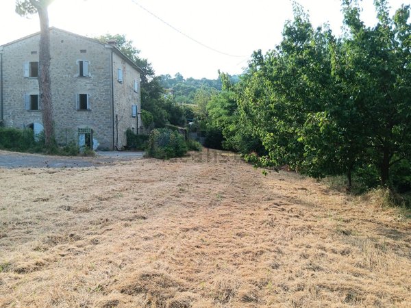 casa indipendente in vendita a Pistoia in zona San Felice