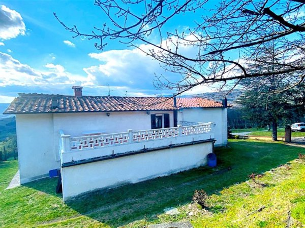 casale in vendita a Pistoia in zona La Cugna