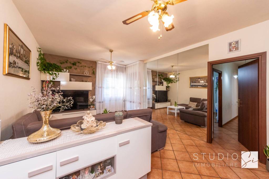 appartamento in vendita a Pistoia in zona Centro Città