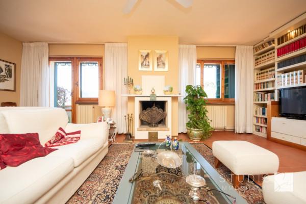 casa indipendente in vendita a Pistoia in zona Spazzavento