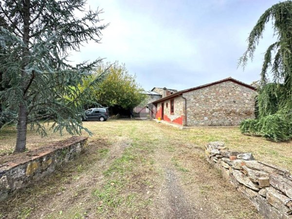 casa indipendente in vendita a Pistoia