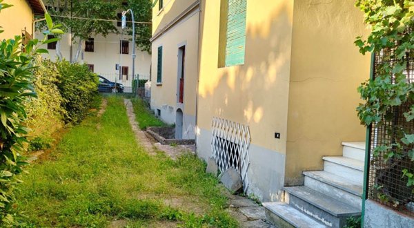 appartamento in vendita a Pistoia in zona Centro Città