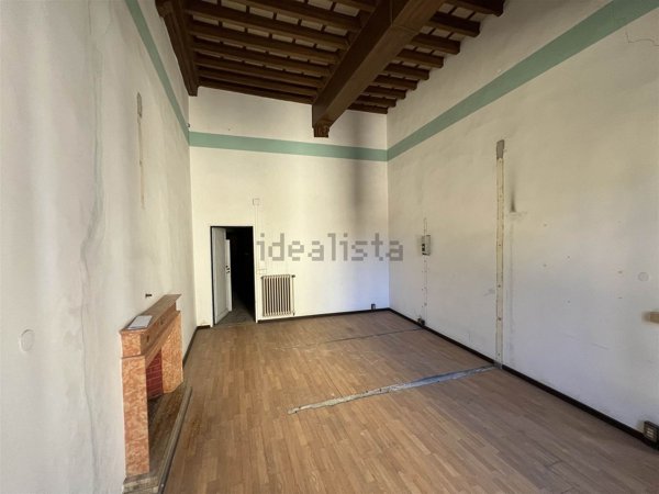 appartamento in vendita a Pistoia in zona Centro Città