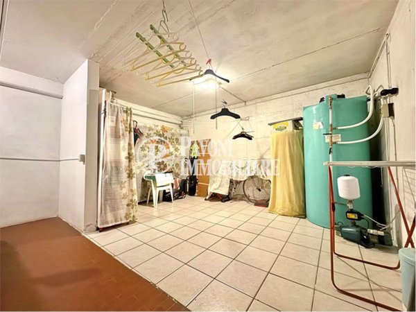 casa indipendente in vendita a Pistoia in zona Santomoro
