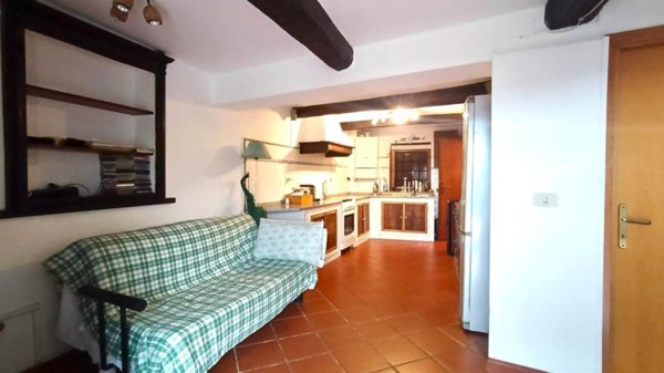 appartamento in vendita a Pistoia in zona Sammommè