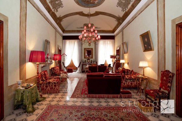 appartamento in vendita a Pistoia in zona Centro Città