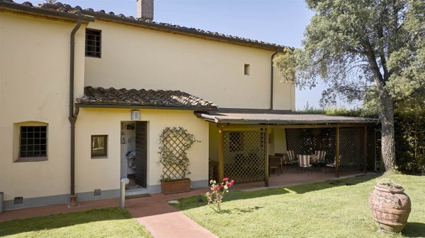 casa indipendente in vendita a Pistoia