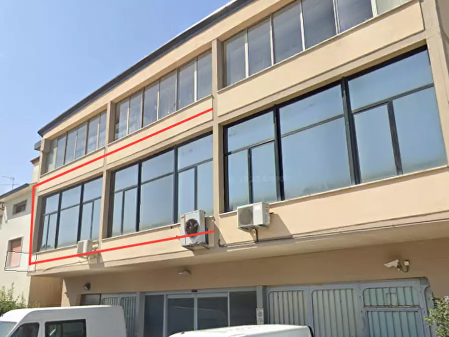 ufficio in vendita a Pistoia
