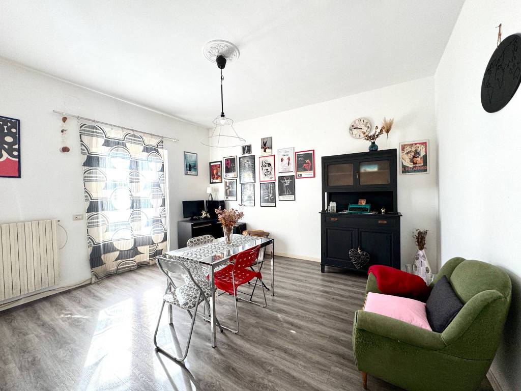 appartamento in vendita a Pistoia in zona Centro Città