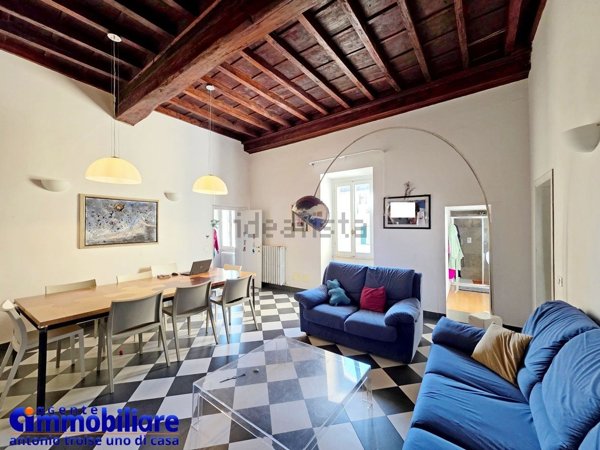 appartamento in vendita a Pistoia in zona Centro Città