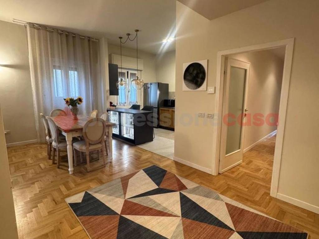 appartamento in vendita a Pistoia in zona Stadio