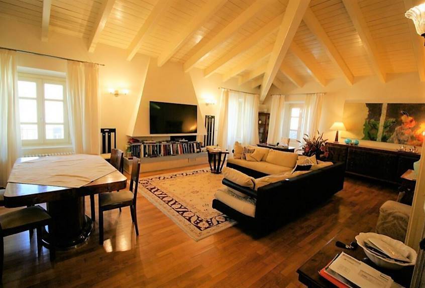 appartamento in vendita a Pistoia in zona Centro Città