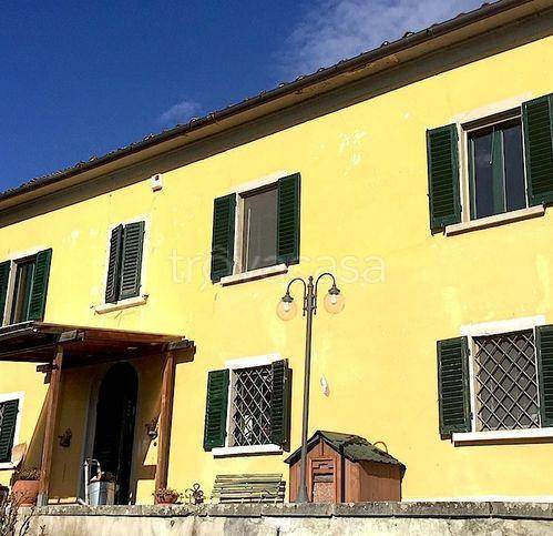 casa indipendente in vendita a Pistoia
