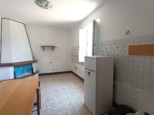 casa indipendente in vendita a Pistoia in zona Bottegone