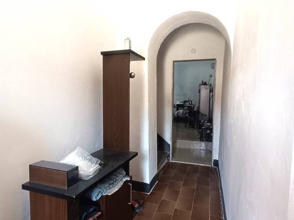 casa indipendente in vendita a Pistoia in zona Bottegone