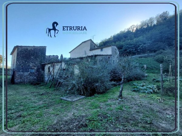 casa indipendente in vendita a Pistoia in zona San Felice