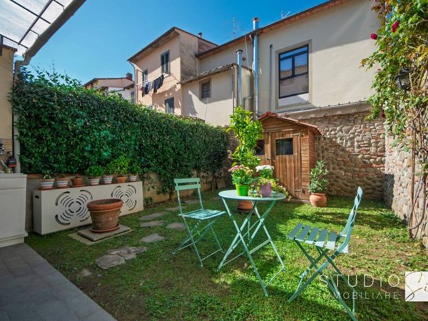 appartamento in vendita a Pistoia in zona Centro Città