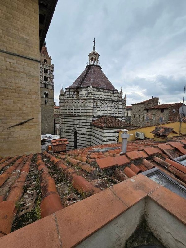 appartamento in vendita a Pistoia in zona Centro Città