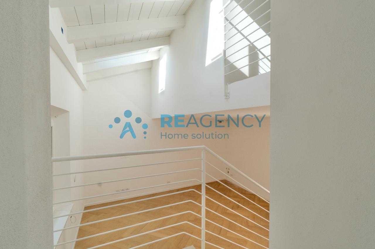 appartamento in vendita a Pistoia in zona Centro Città