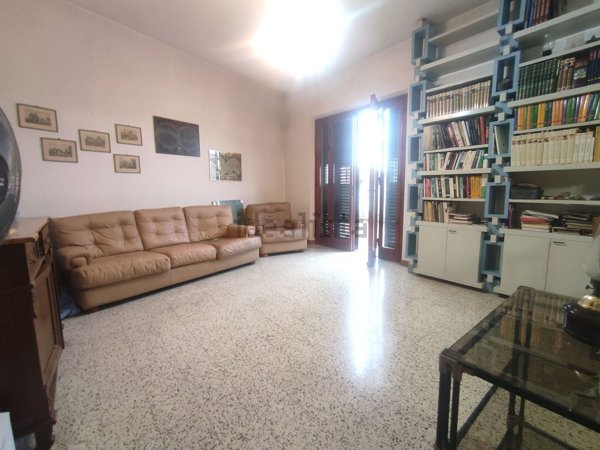 casa indipendente in vendita a Pistoia in zona Pontelungo
