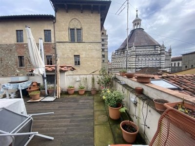 appartamento in vendita a Pistoia in zona Centro Città