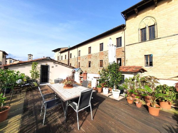 appartamento in vendita a Pistoia in zona Centro Città