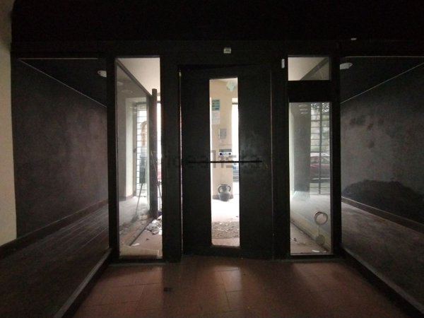 negozio in vendita a Pistoia