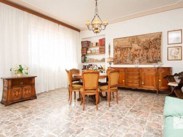 appartamento in vendita a Pistoia in zona Centro Città