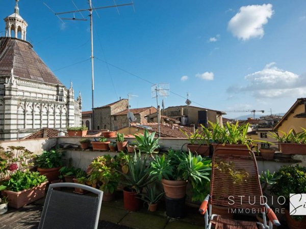 appartamento in vendita a Pistoia in zona Centro Città