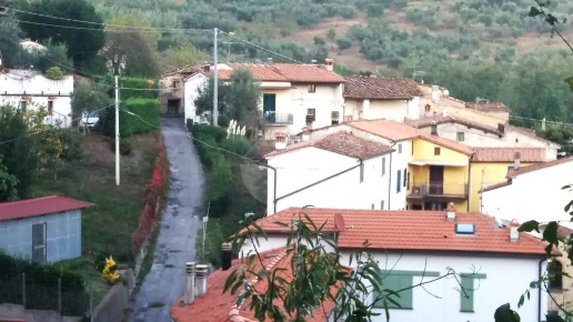 casa indipendente in vendita a Pistoia