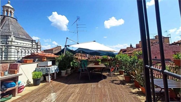 appartamento in vendita a Pistoia in zona Centro Città