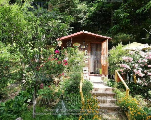 terreno agricolo in vendita a Pistoia in zona Valdibure