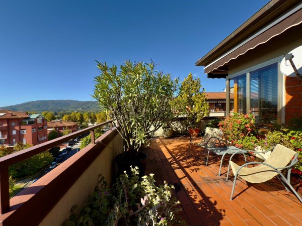 appartamento in vendita a Pistoia in zona Centro Città