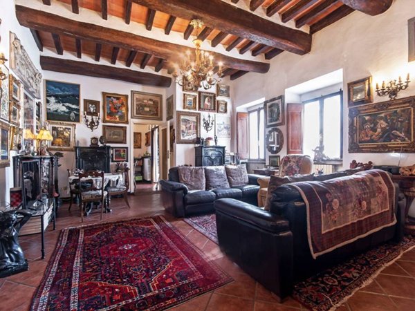 appartamento in vendita a Pistoia in zona Centro Città