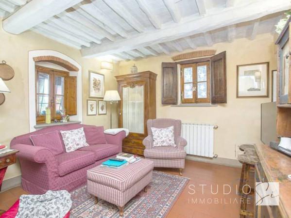 casa indipendente in vendita a Pistoia