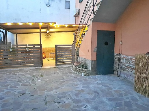 casa indipendente in vendita a Pistoia