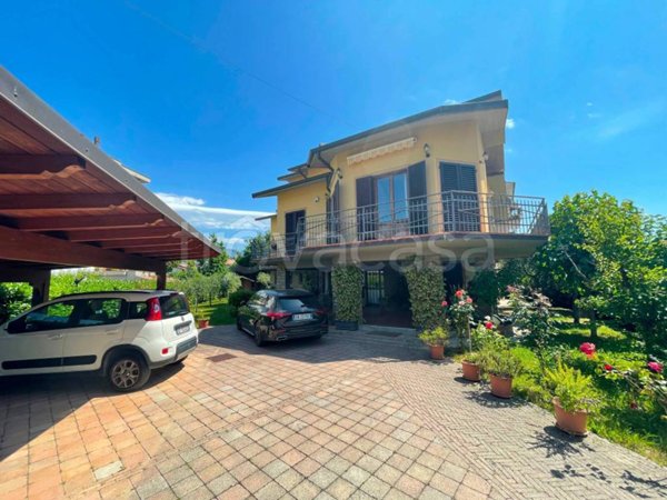 casa indipendente in vendita a Pistoia in zona Stadio