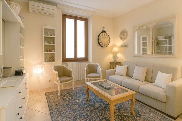 casa indipendente in vendita a Pistoia in zona Centro Città