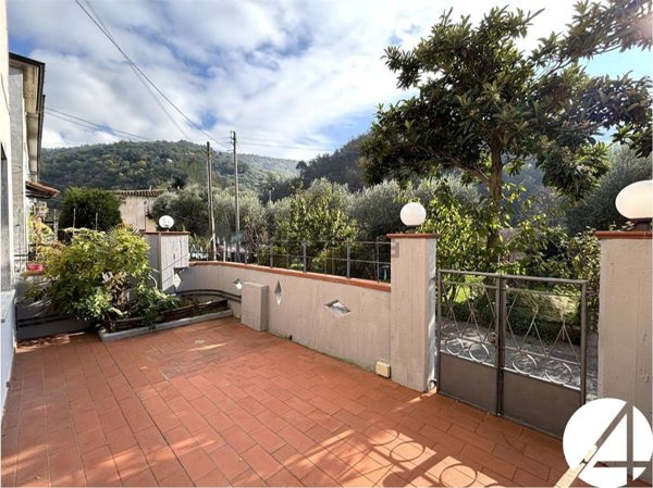 appartamento in vendita a Pistoia in zona Baggio