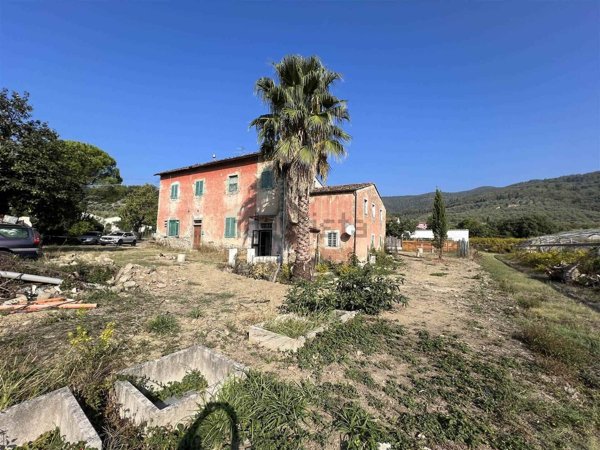 pentavano in vendita a Pistoia