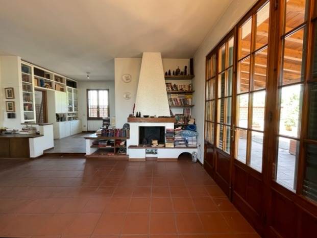 casa indipendente in vendita a Pistoia in zona Centro Città