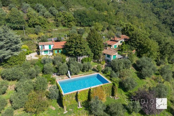 casa indipendente in vendita a Pistoia in zona San Felice