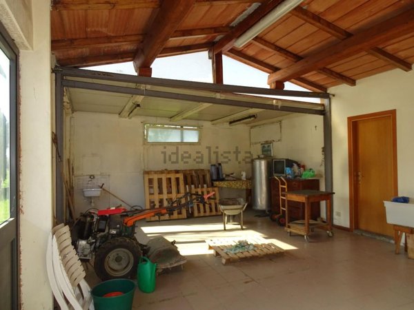 locale di sgombero in vendita a Pistoia