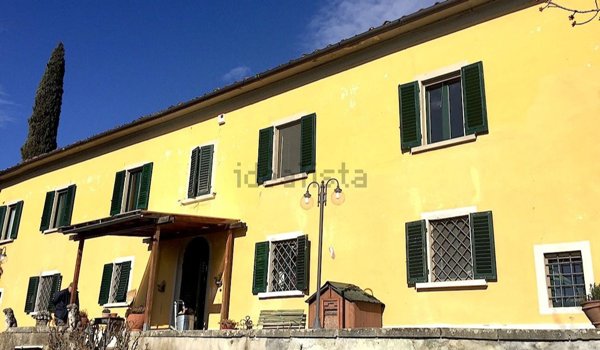 casa indipendente in vendita a Pistoia in zona San Felice