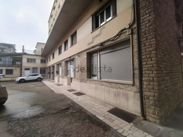 appartamento in vendita a Pistoia in zona Centro Città